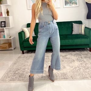 Wrangler High Waist Wide Leg Crop Jeans